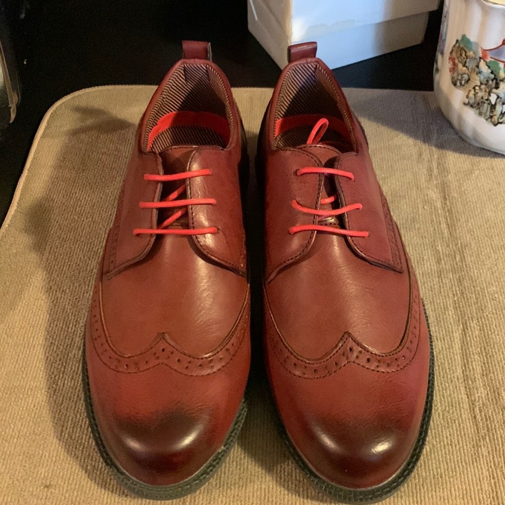 Men’s Burgundy Dress Shoes